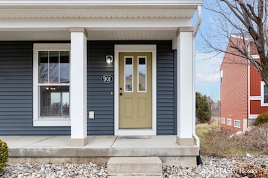 901 Cobblestone Way Dr