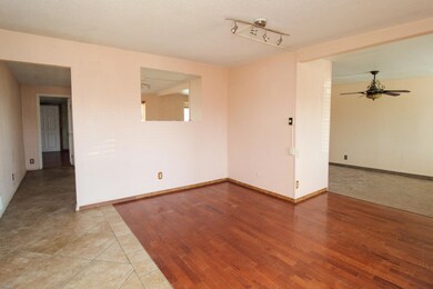 2100 Solano Dr, El Paso, TX 79935 - photo 2