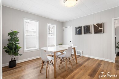 6-web-or-mls-21-e-16th-st