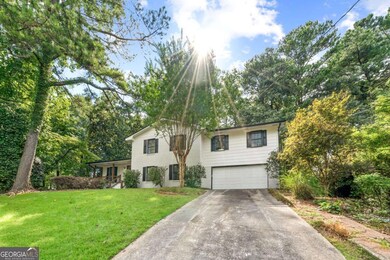 3844 Lake Dr SE, Smyrna, GA 30082 - photo 2