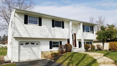 80 Braeton Way Front 555