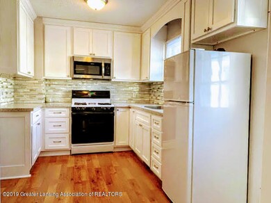 1914 Maple St, Holt, MI 48842 - photo 3