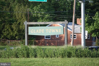 115 Savannah Ct, Walkersville, MD 21793 - photo 2