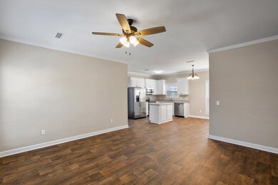 25 Nomad Cir, Kinsey, AL 36303 - photo 5