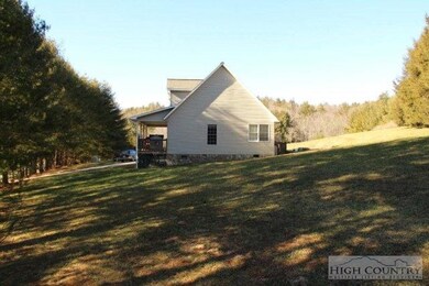 300 Campbell Glen Ln, Fleetwood, NC 28626 - photo 5