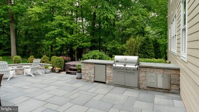 2 Oak Tree Ln, Malvern, PA 19355 - photo 5