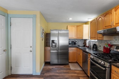 9 Chapel St, Shirley, MA 01464 - photo 7