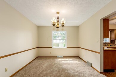 5379 Vinewood Ct, Columbus, OH 43229 - photo 7