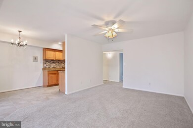2307 Freetown Ct unit 21C, Reston, VA 20191 - photo 4