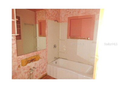 5815 Palm River Rd, Tampa, FL 33619 - photo 7