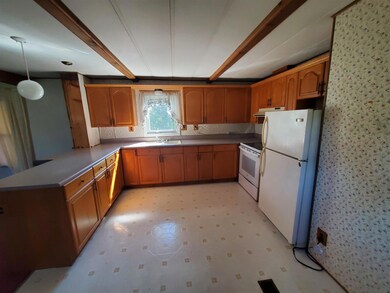 2477 Vt Route 5 unit B6, Derby, VT 05829 - photo 7