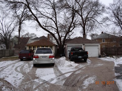 239 dickinson 001