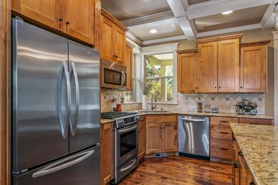2331 NW Dorion._011