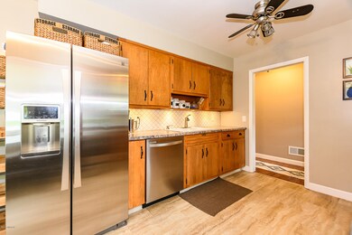 702 Jenks Blvd-6
