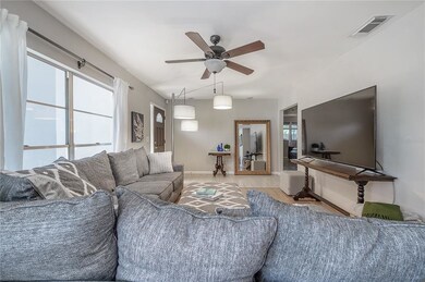 7004 Larimer Ct, Tampa, FL 33615 - photo 6