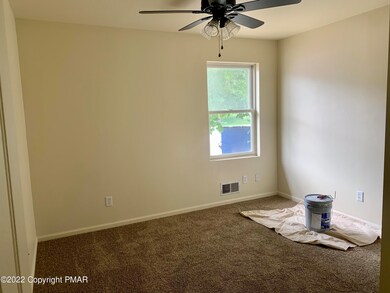 14 N 4th St, Stroudsburg, PA 18360 - photo 7