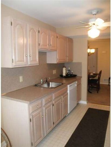 140 Lindfield Cir, Macungie, PA 18062 - photo 7