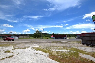 706 S 2nd St, Stilwell, OK 74960 - photo 6