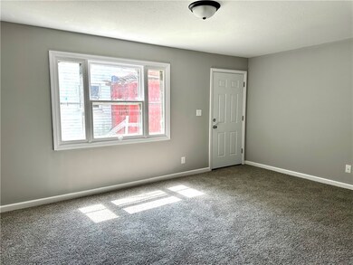 421 Woodlawn Ave, Mattoon, IL 61938 - photo 5