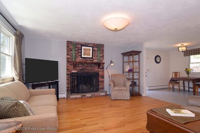 11 Ridgewood Ct, Warren, RI 02885 - photo 2