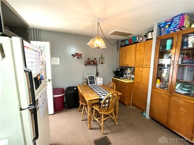 987 Stewart Ave, Xenia, OH 45385 - photo 5