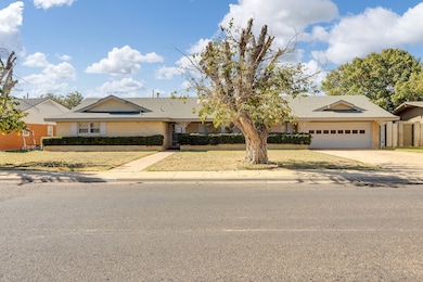 3103 Redbud Ave, Odessa, TX 79762 - photo 2