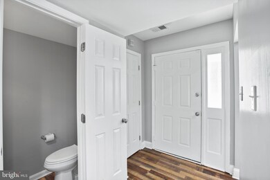 3108 Brinkley Station Dr, Temple Hills, MD 20748 - photo 3