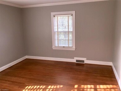 1614 W 1st St, Winston Salem, NC 27104 - photo 4