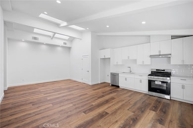 13010 Hartland St, North Hollywood, CA 91605 - photo 7