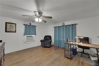 917 Jon Dr, Alamo, TX 78516 - photo 7