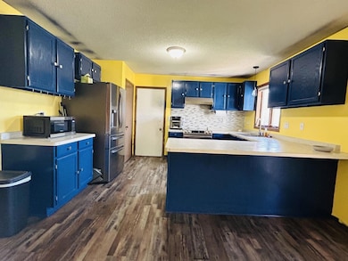 620 10th St N, Sauk Rapids, MN 56379 - photo 3