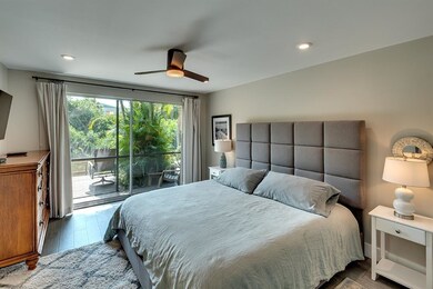 Private suite open to the screened porch.  Wake up