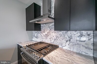 526 Brown St unit 405, Philadelphia, PA 19123 - photo 5