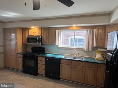 17 Telford Ave, Reading, PA 19609 - photo 5