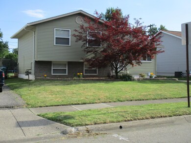 1813 Brookfield Rd, Columbus, OH 43229 - photo 2