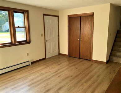 16 Oxbridge Way, Milford, NH 03055 - photo 2