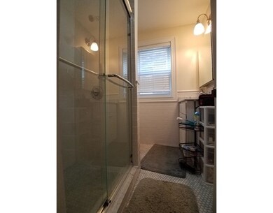 652 Green St unit 2, Cambridge, MA 02139 - photo 3