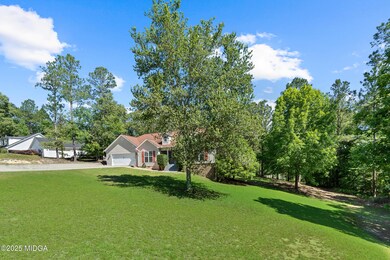 206 Twin Lake Ct-09545