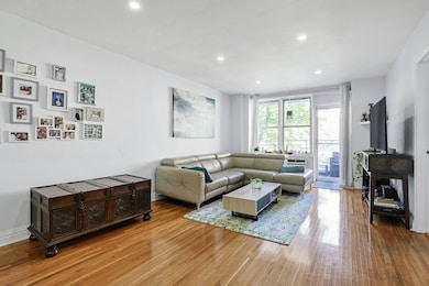 601 Kappock St unit 3-C, Bronx, NY 10463 - photo 3