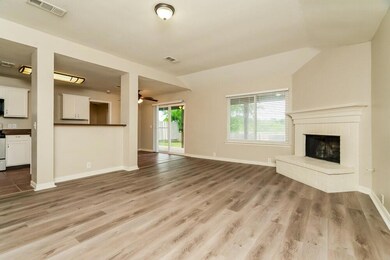 unlisted-address, Denton, TX 76210 - photo 4