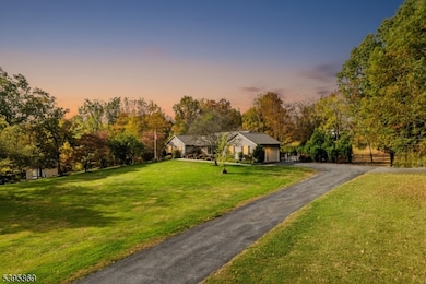 5 Alice Ct, Blairstown, NJ 07825 - photo 3