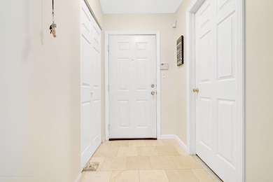 210 Wedgewood Cir, Belford, NJ 07718 - photo 6