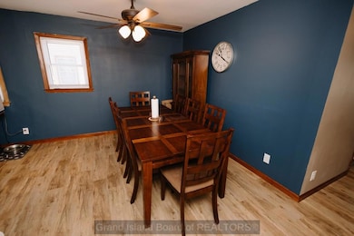 319 E South St, Grand Island, NE 68801 - photo 7