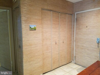 Heather Ridge unit 409, Baltimore, MD 21209 - photo 4