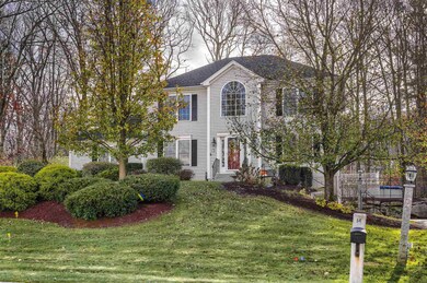 14 Sunburst Ln, Hooksett, NH 03106 - photo 3