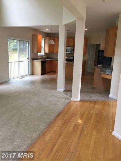 11905 Lilium Ln, Glenn Dale, MD 20769 - photo 5