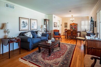 6623 Ridgemont Dr, Dallas, TX 75214 - photo 3