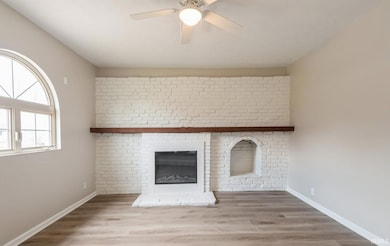 828 N 13th St, Elwood, IN 46036 - photo 5