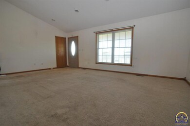 15705 158th Rd, Mayetta, KS 66509 - photo 3