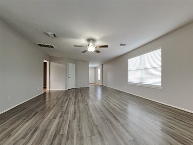 7214 Lazy Summer Ct, Magnolia, TX 77354 - photo 2